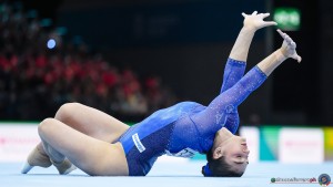 mix esposito manila ita sfe04673 copia simone ferraro ph